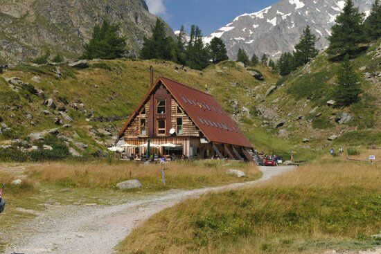 Cabane Du Combal